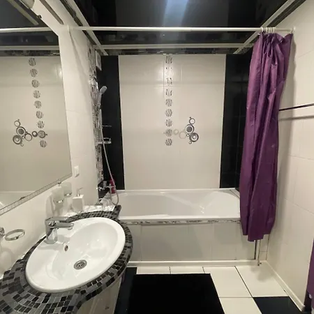 парк шевченко .пляж ланжерон возле дельфинария Apartman Odessza