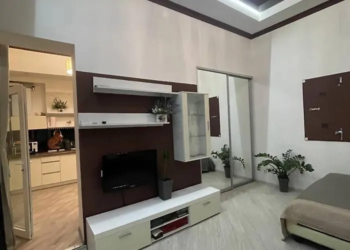 парк шевченко .пляж ланжерон возле дельфинария Appartement *