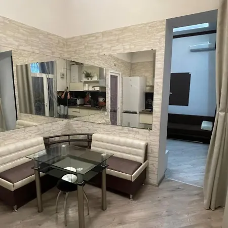 Apartment парк шевченко .пляж ланжерон возле дельфинария Odesa